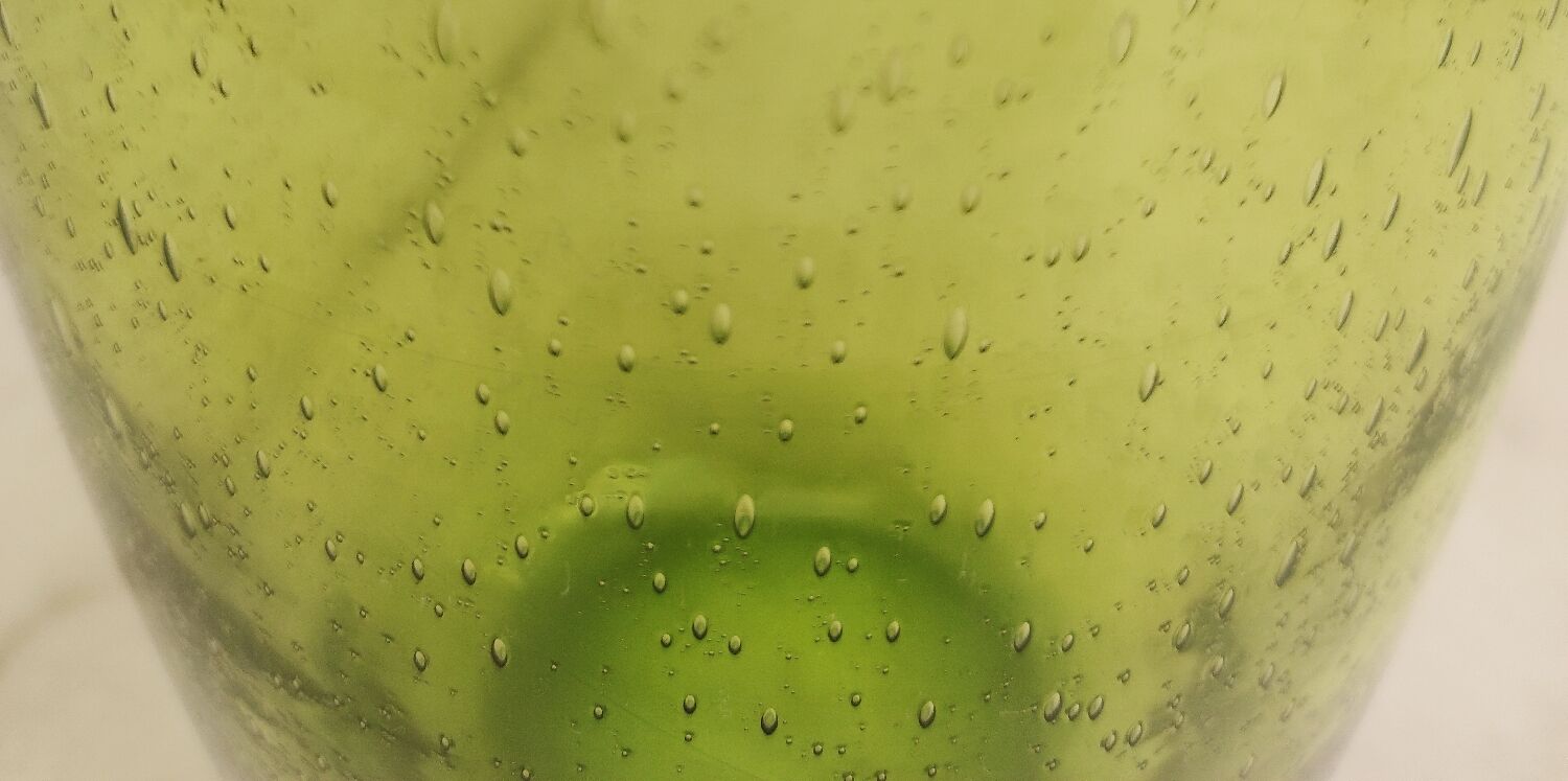 Vintage green bubble glass cylindrical vase - Scandinavian style