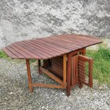 Table + 4 solid teak chairs
