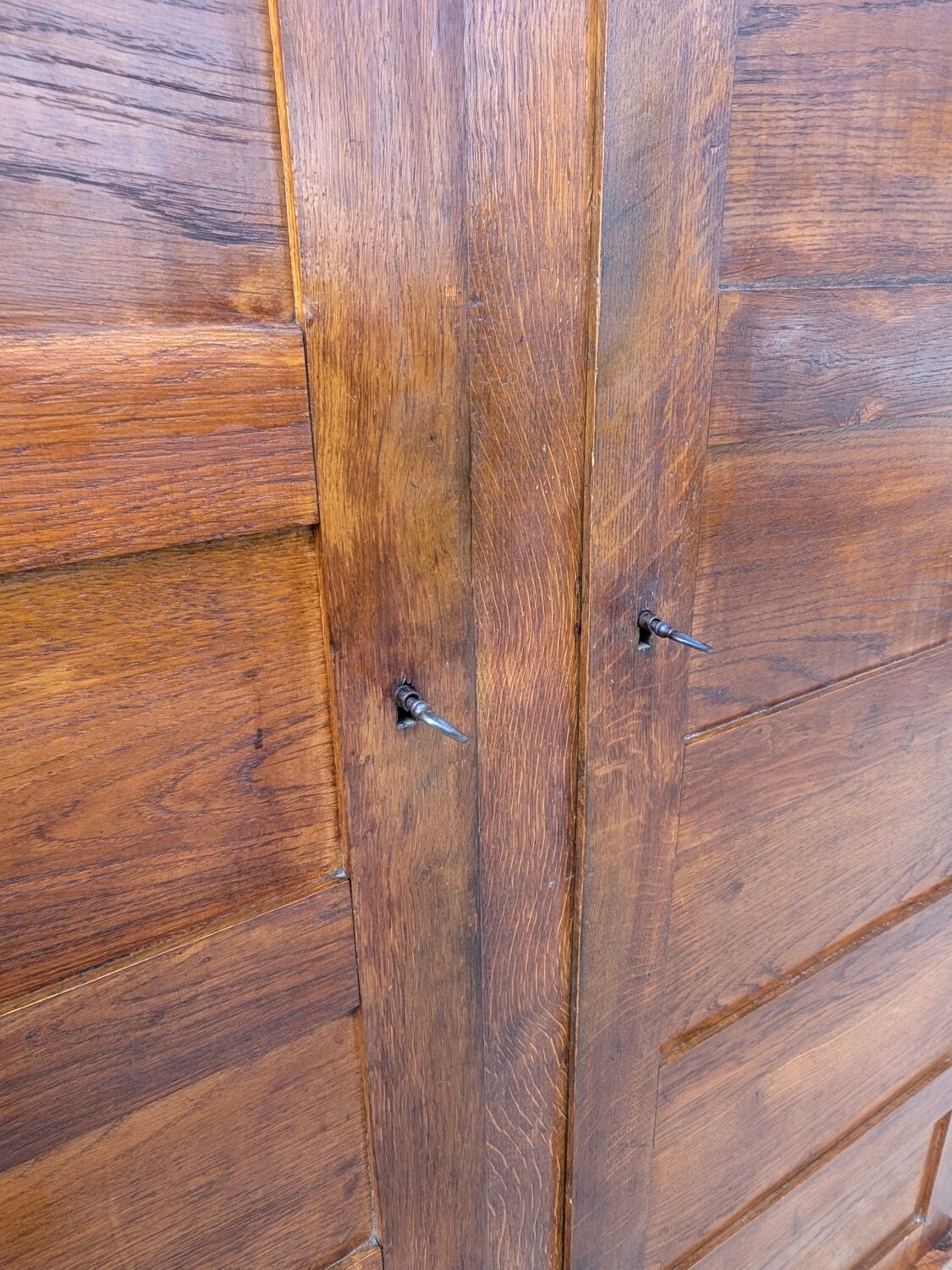 Linen cupboard wardrobe René Gabriel reconstruction 1940s-1950s Parisian