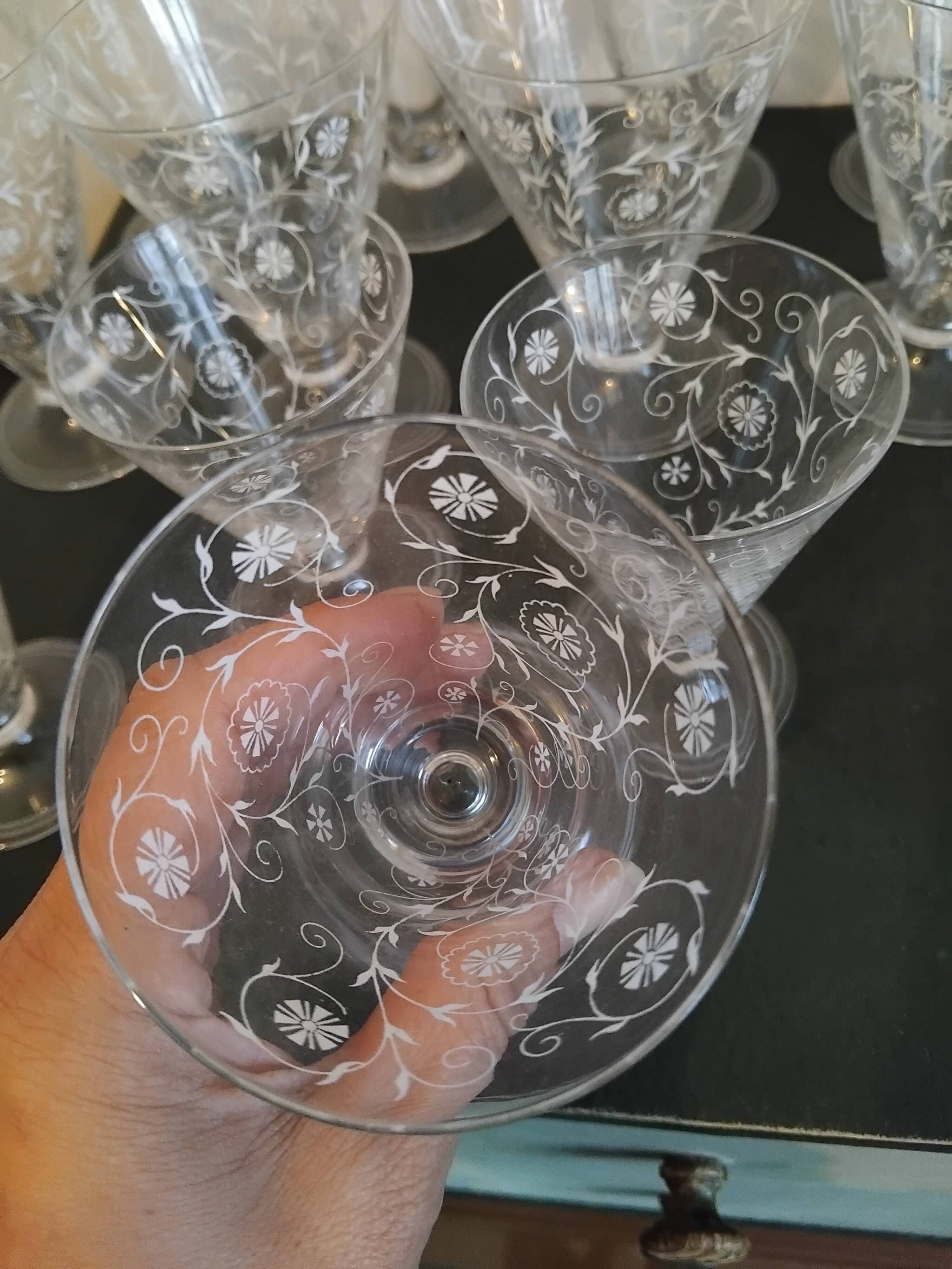 Set of 14 glasses and a carafe, 1960s.