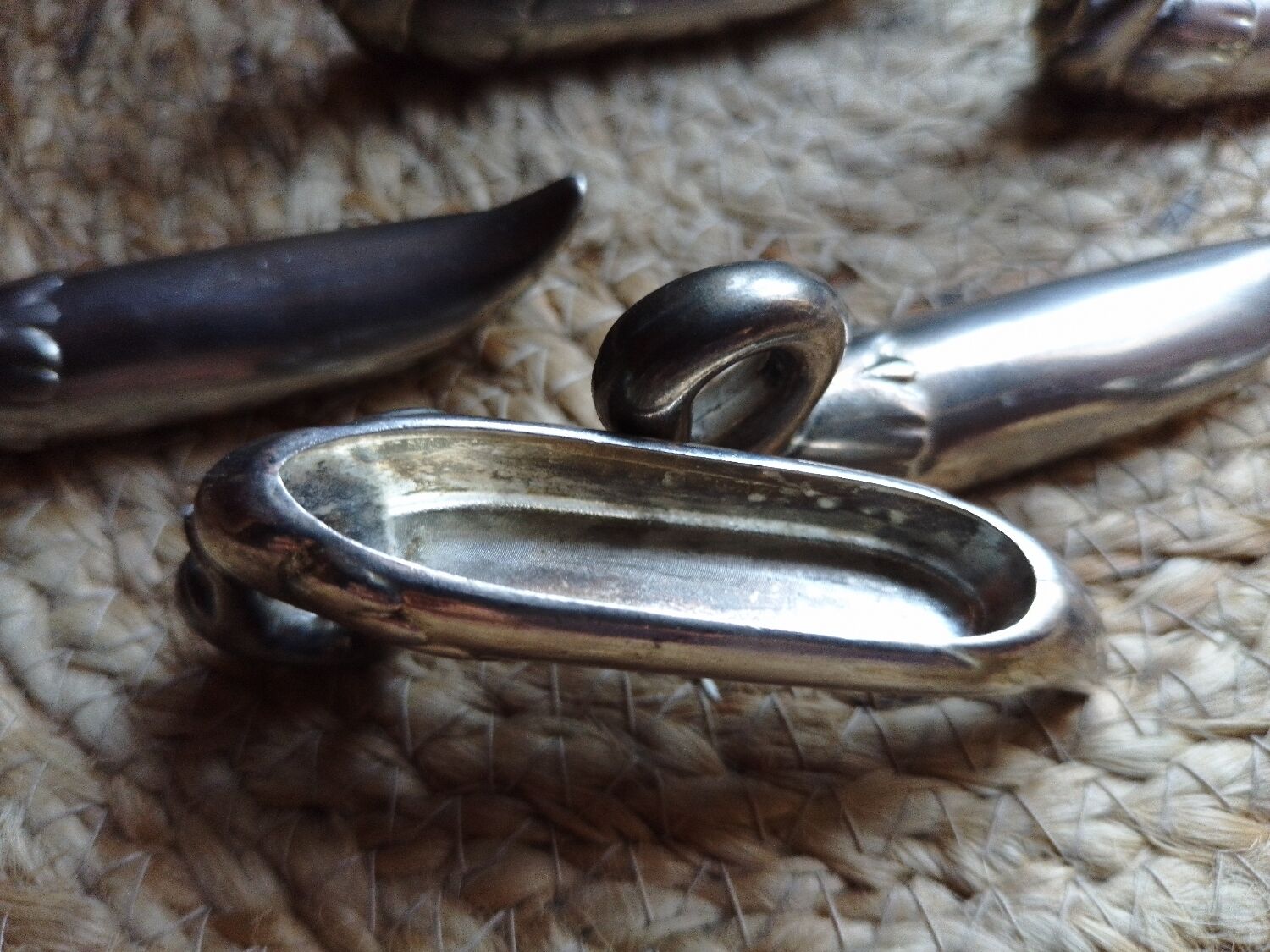 Silver knife holders