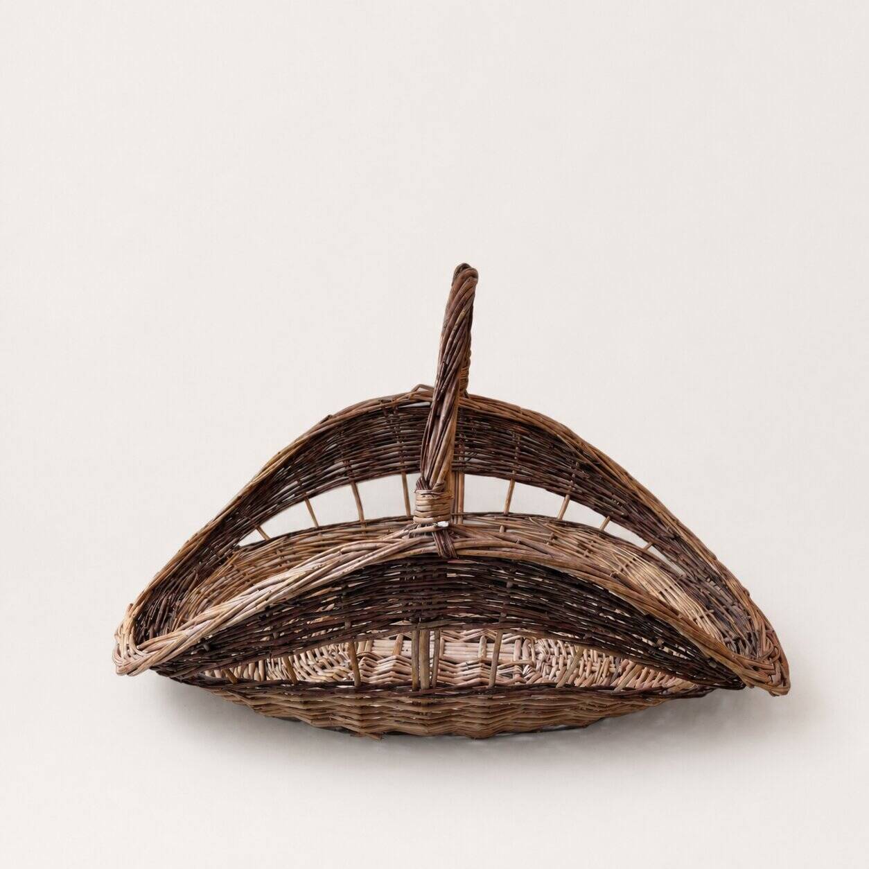 Willow log basket