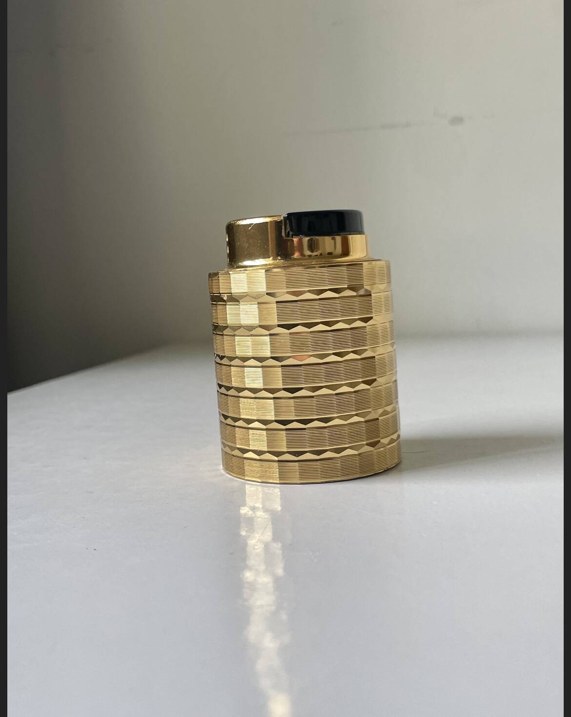 Vintage KOEI  Japan  Gilded Metal Unitron Table lighter