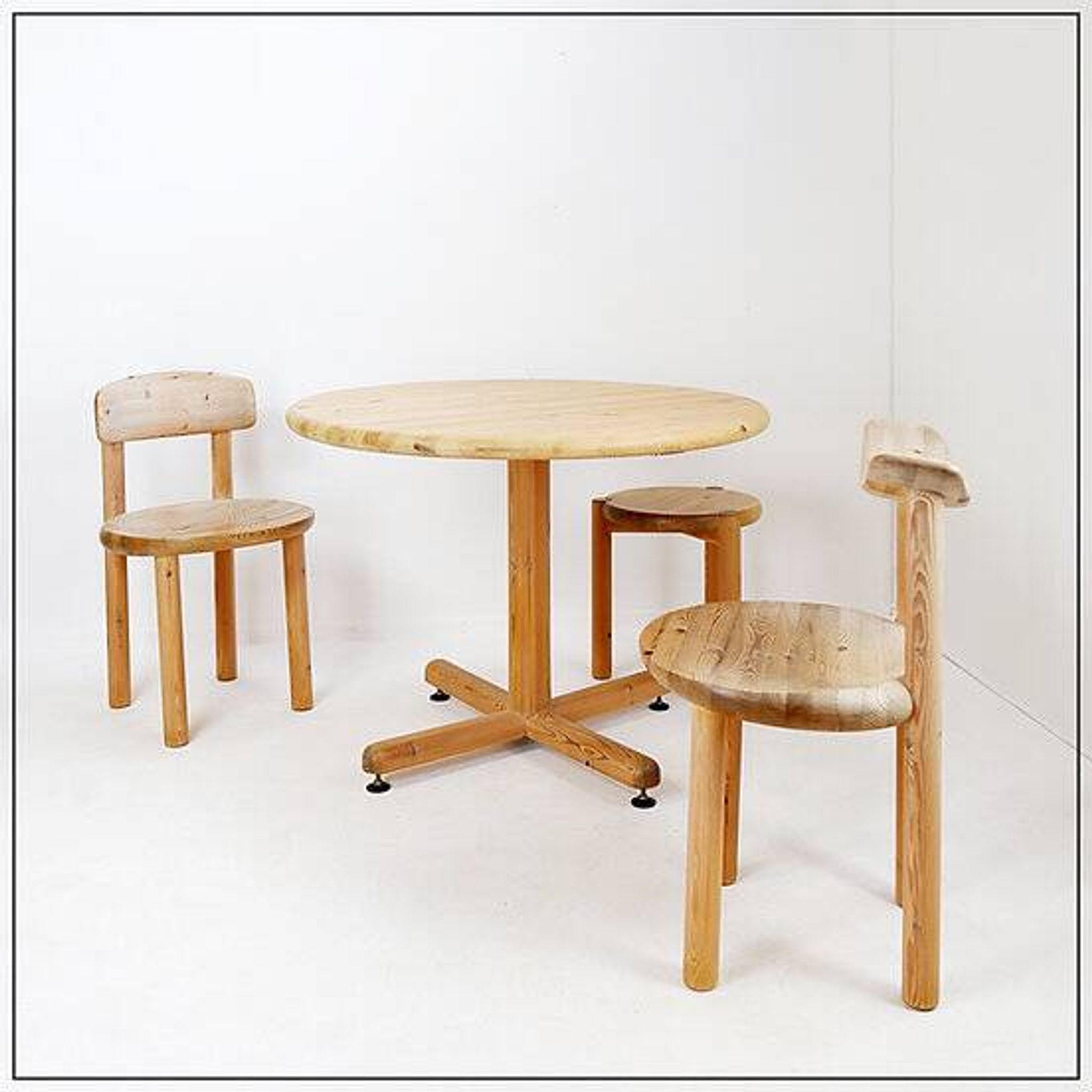 Rainer Daumiller for Hirtshals Savværk A/S dining set - Denmark, 1970s - 1 table/2 chairs/1 stool
