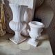 Set of 2 footed vases, 18 cm high and 10 cm high amphora.