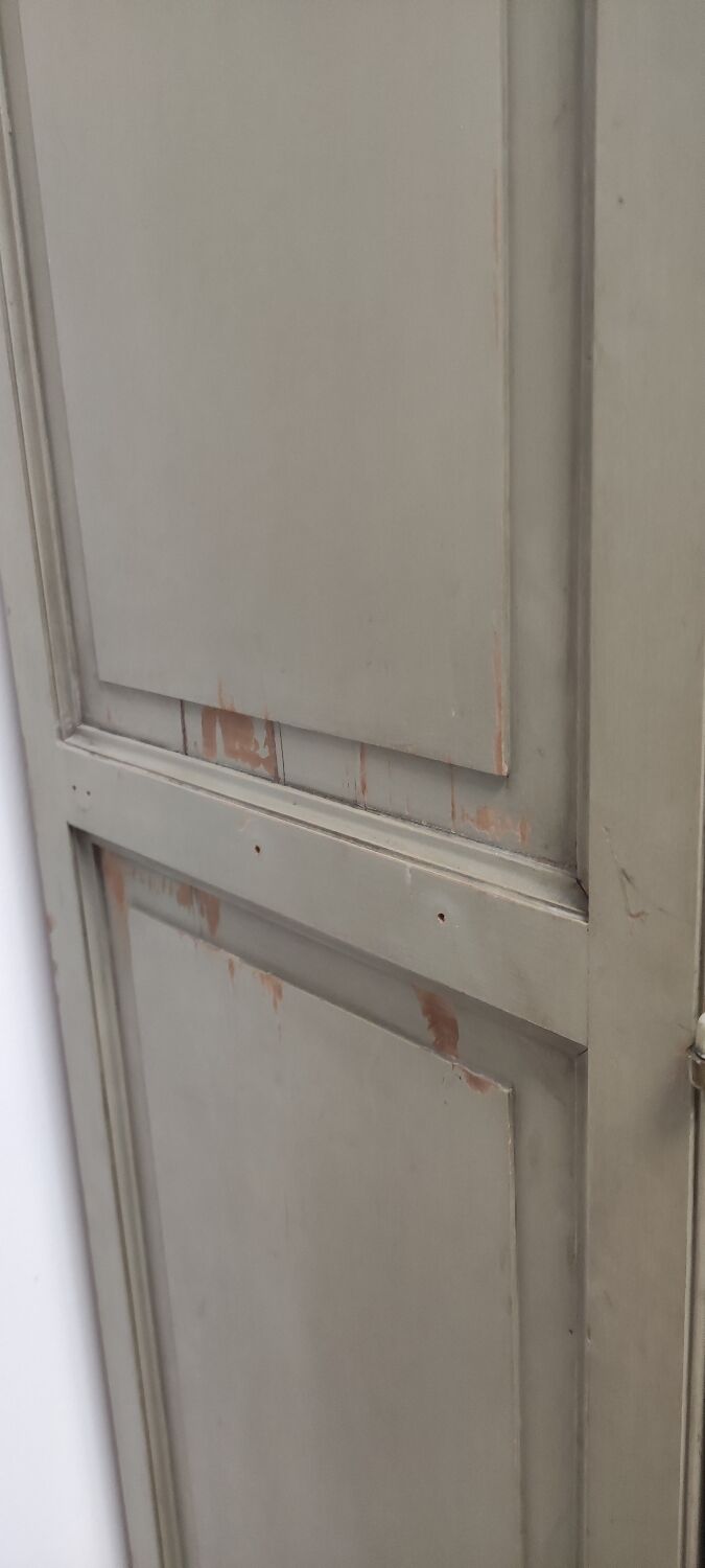 Wardrobe 3 doors, 3 drawers Louis XVI style patinated