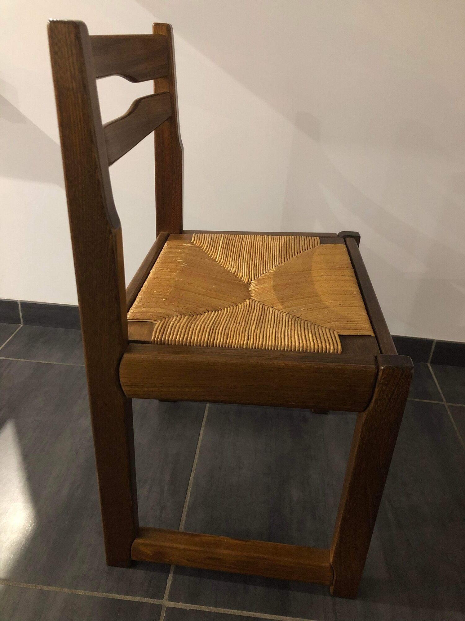Suite of 6 sled chairs from the house revival 1970s