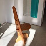6 chaises brutalistes en bois, années 70