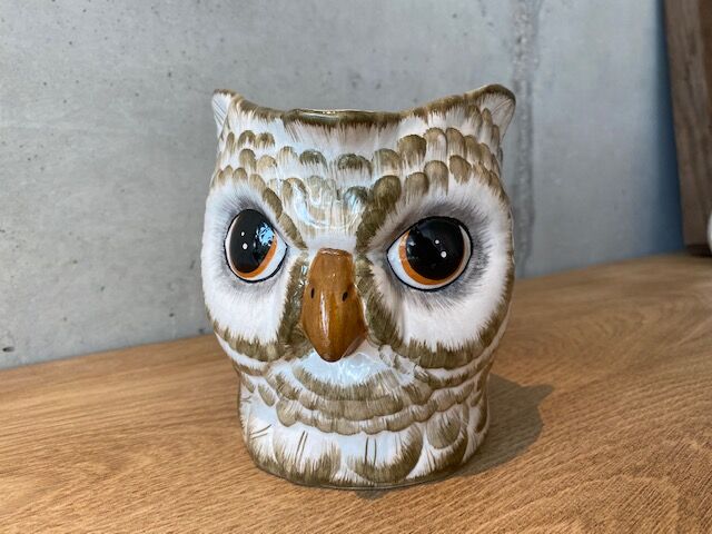 Pitcher slurry owl