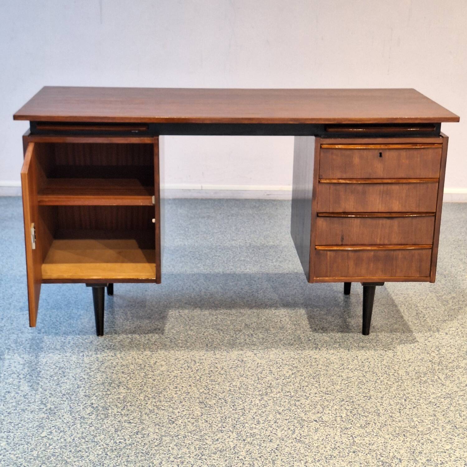 Teak desk by Cees Braakman for Pastoe from the 1960s