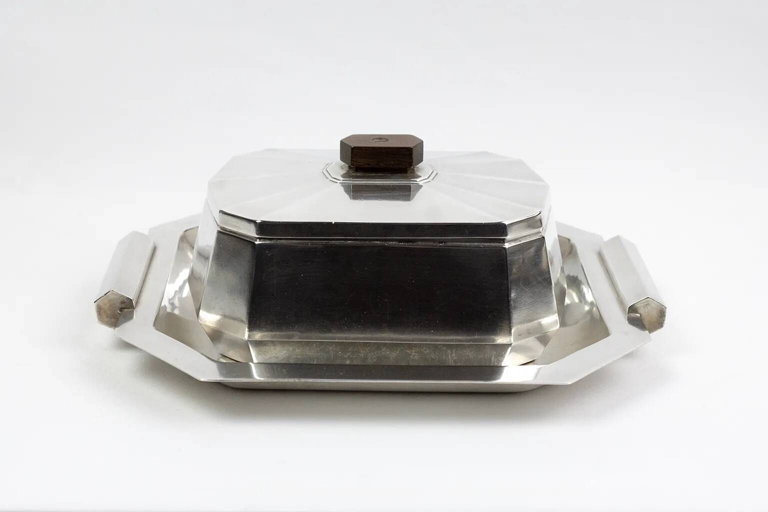 Art Deco set by Kirby Beard & Christofle – silver-plated box & tray
