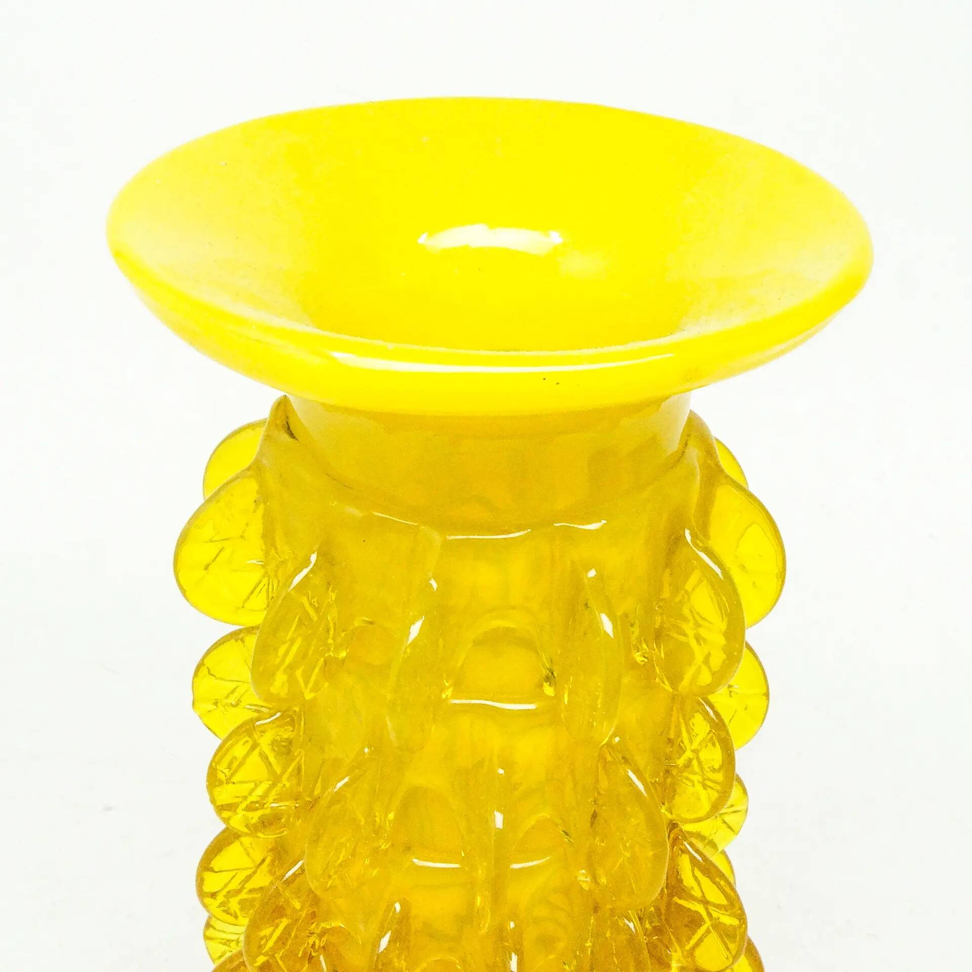 Bride vase, mid-century modern, yellow glass, designed by J. Słuczan-Orkusz, Poland, 1970s
