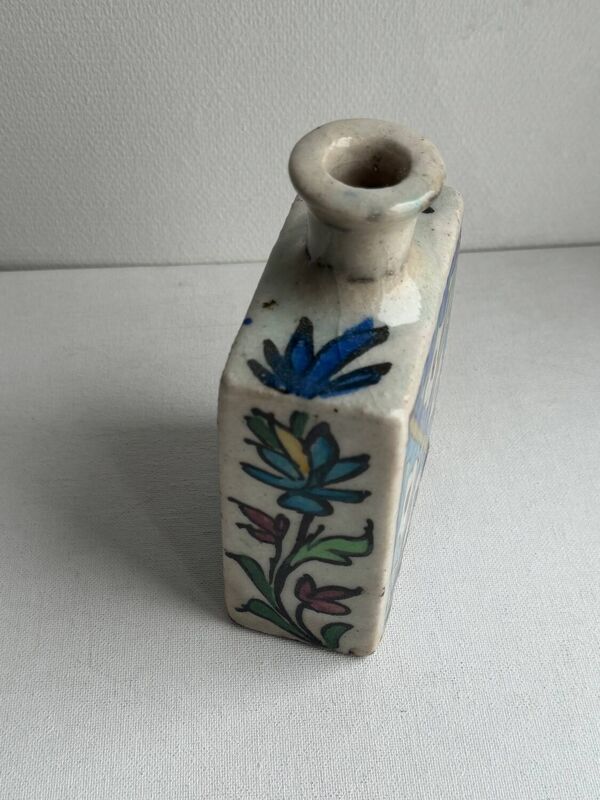Vase bouteille Kadjar Iznik Perse XIX ème
