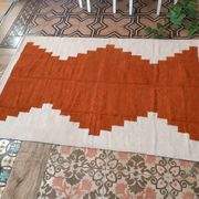 Tapis kilim égyptien fait main 120x180 cm – Terracotta et écru