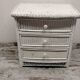Commode et chevet en rotin blanc