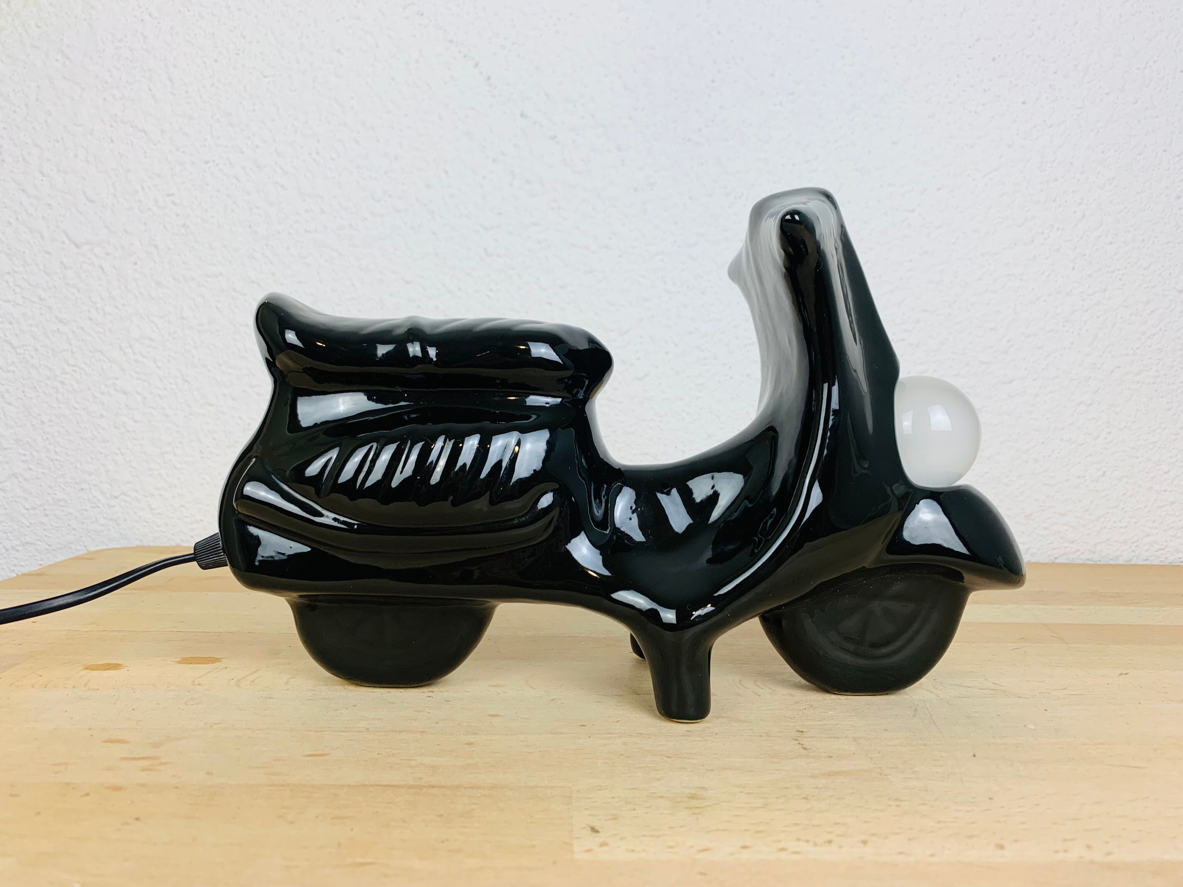 Lampe scooter céramique noire vintage