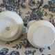 2 petits pichets vintages 