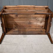 Walnut Jumping Commode, Louis XVI period – Late 18th century