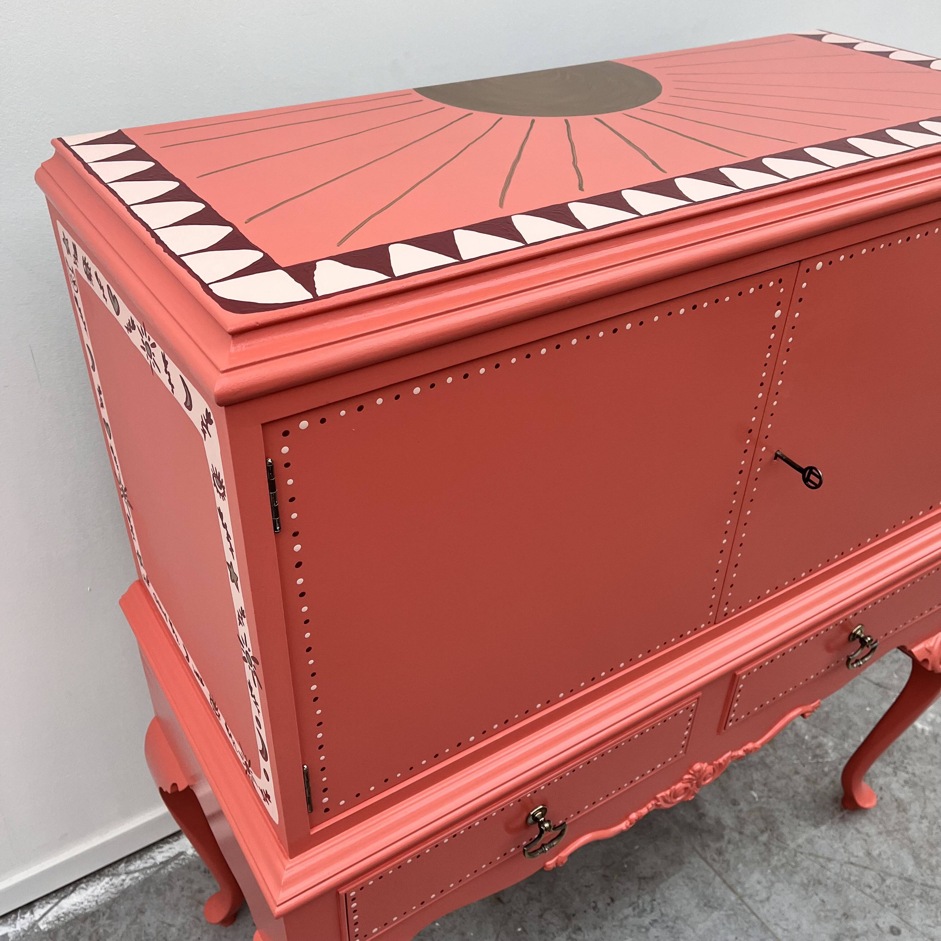 Sunny Side Up – Cabinet vintage peint à la main