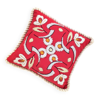 Floral decorative cushion | Wool embroidery | 70s