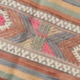 Grand Kilim Vintage en Couleurs Soft, Pièce Unique au Charme Bohème