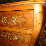 Dresser called "Grave" time Regency of the end of the XVII century in solid cherry