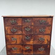 Commode en bois de burl vintage
