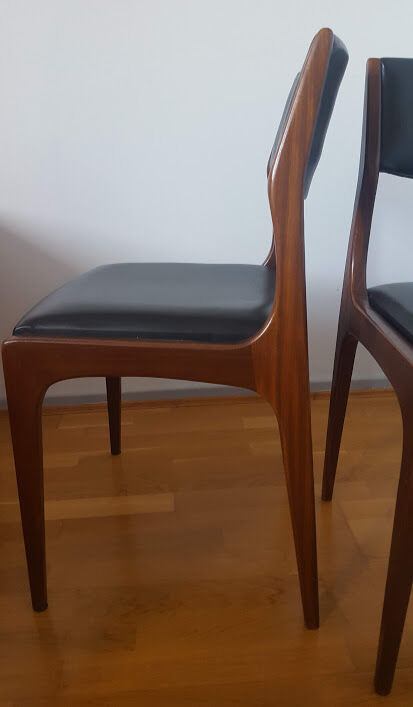 Lot of scandinavian chairs