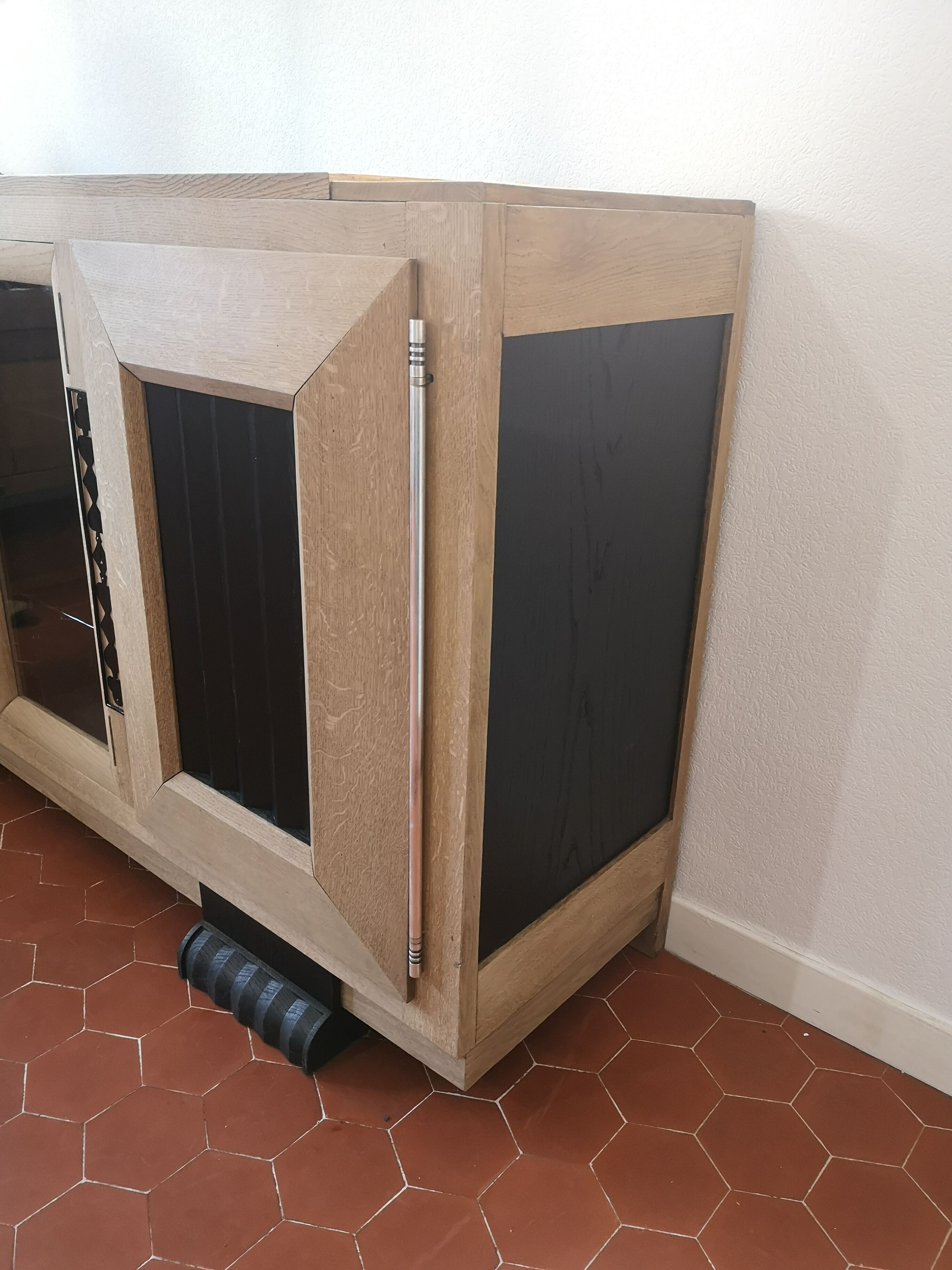 Enfilade 3 doors sandblasted oak and blackened oak year 40