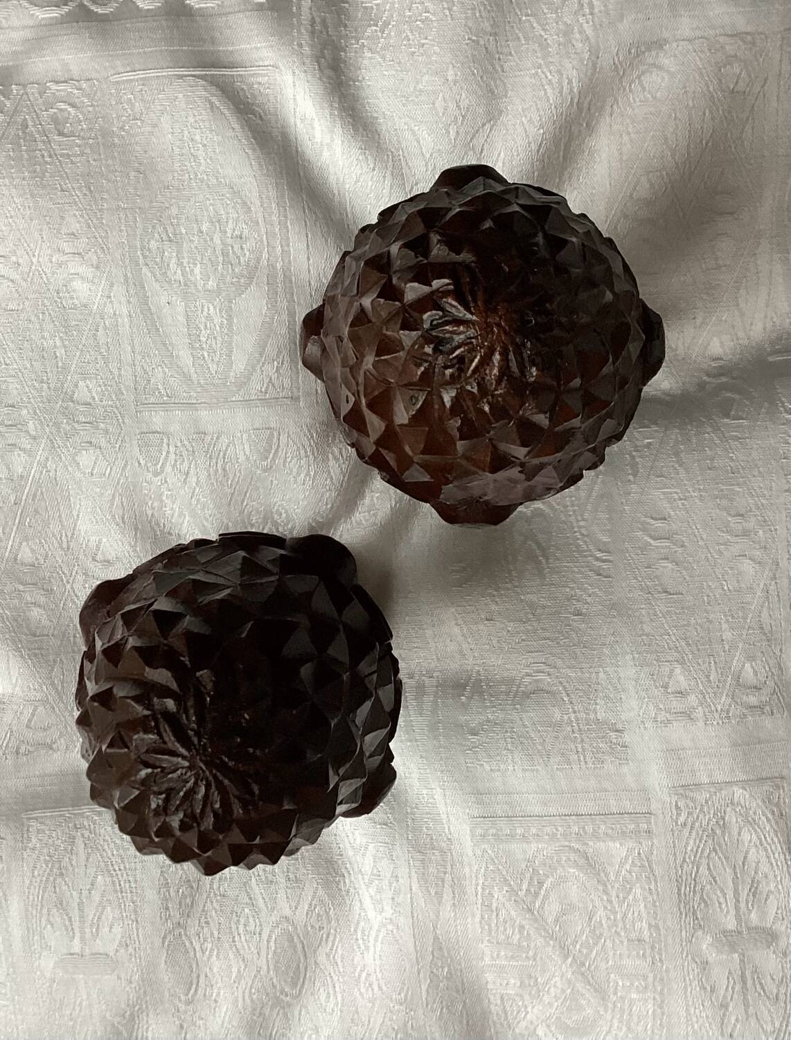Set of 2 old pine cone shaped wooden tips