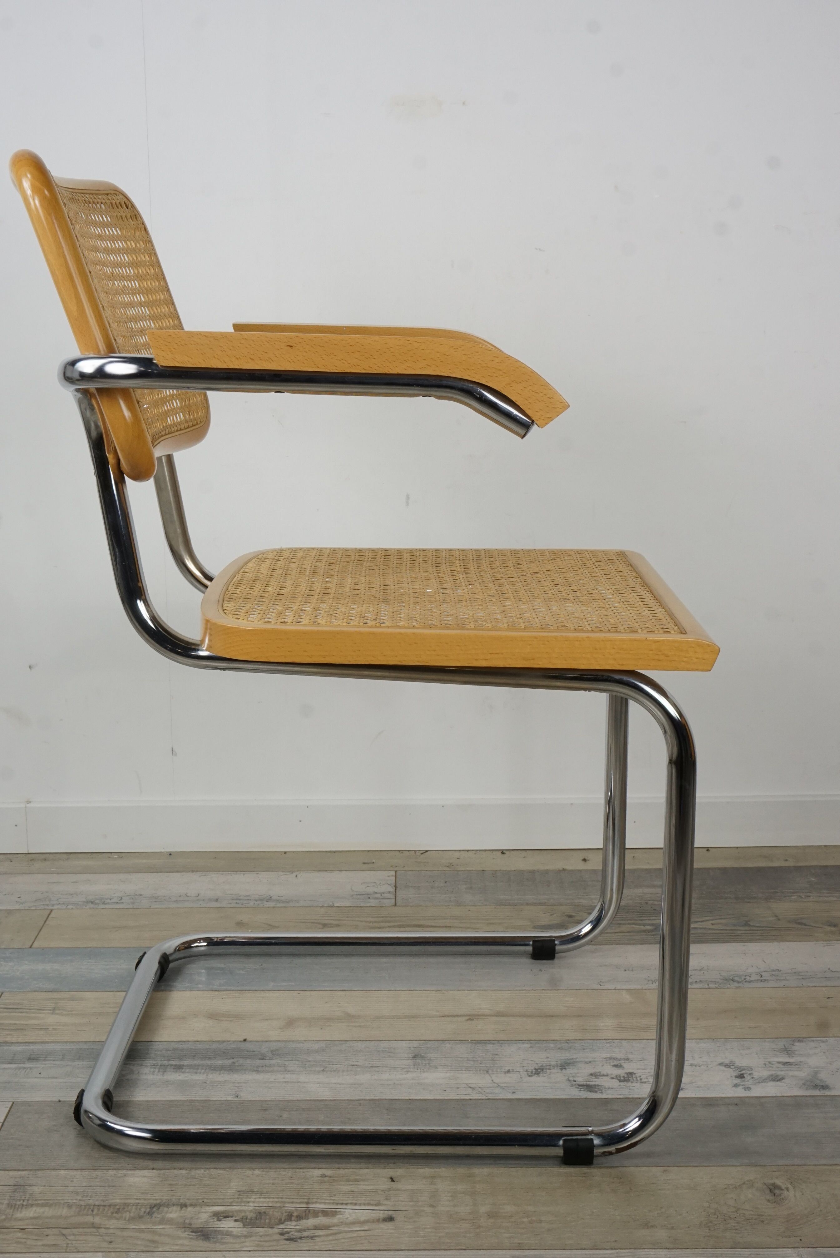 Cesca B64 armchair Marcel Breuer