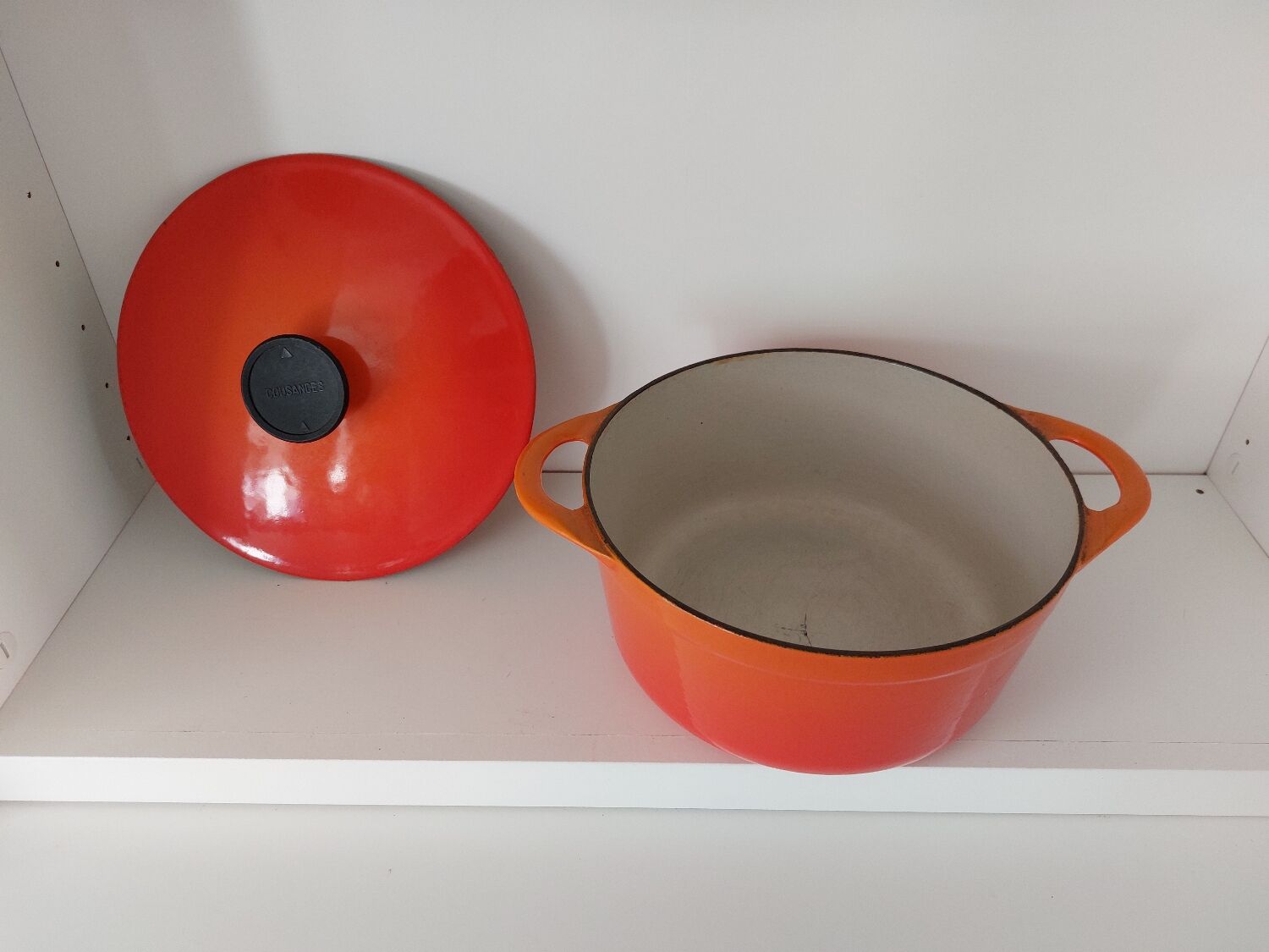 Le creuset model cousances red orange vintage pan