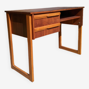 Ancien bureau scandinave circa 1960 pied traîneau vintage