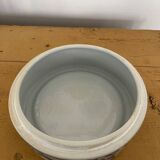 Large Chinese porcelain box