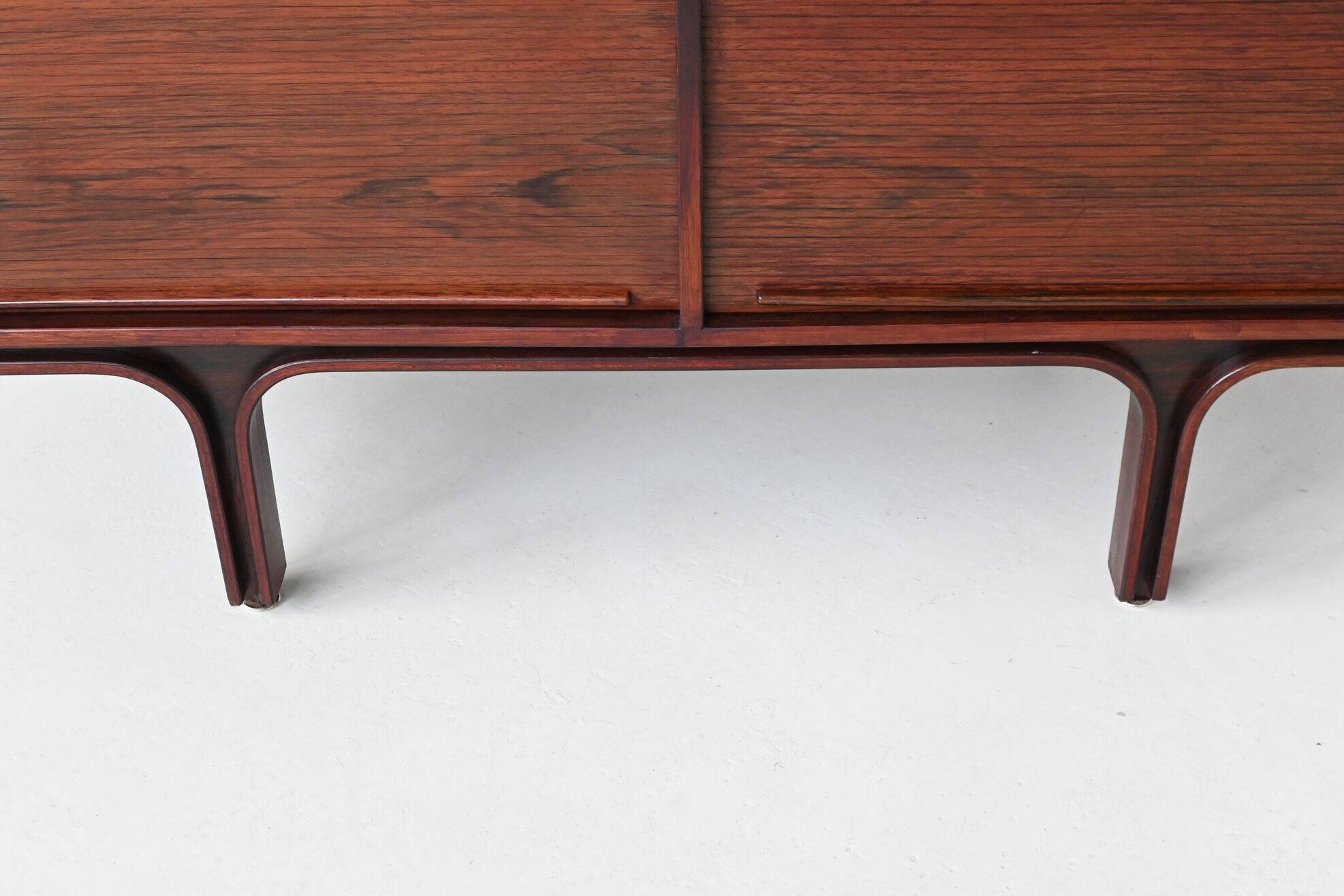 Meuble Gianfranco Frattini modèle 504 en palissandre Bernini Italie 1960