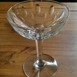 Val st lambert, 6 crystal cups, nestor almond cut.