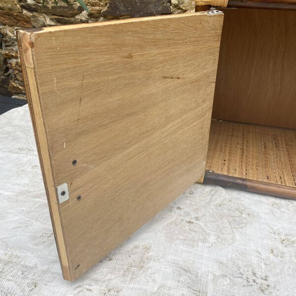 Table nuit cubes vintage en rotin