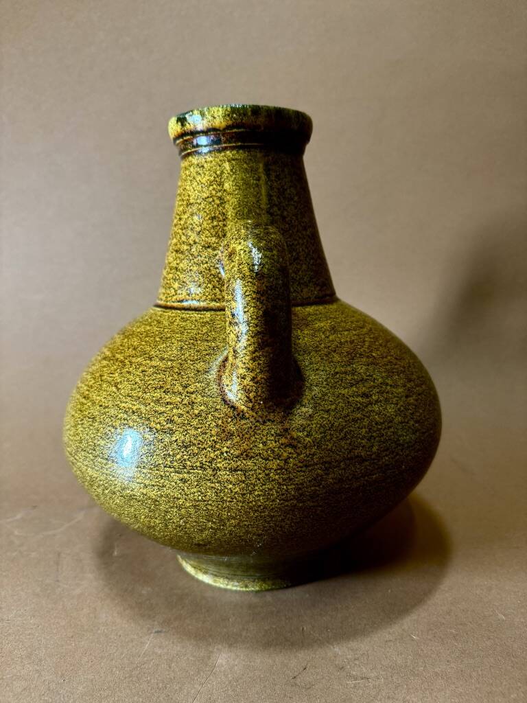 large ceramic accolay