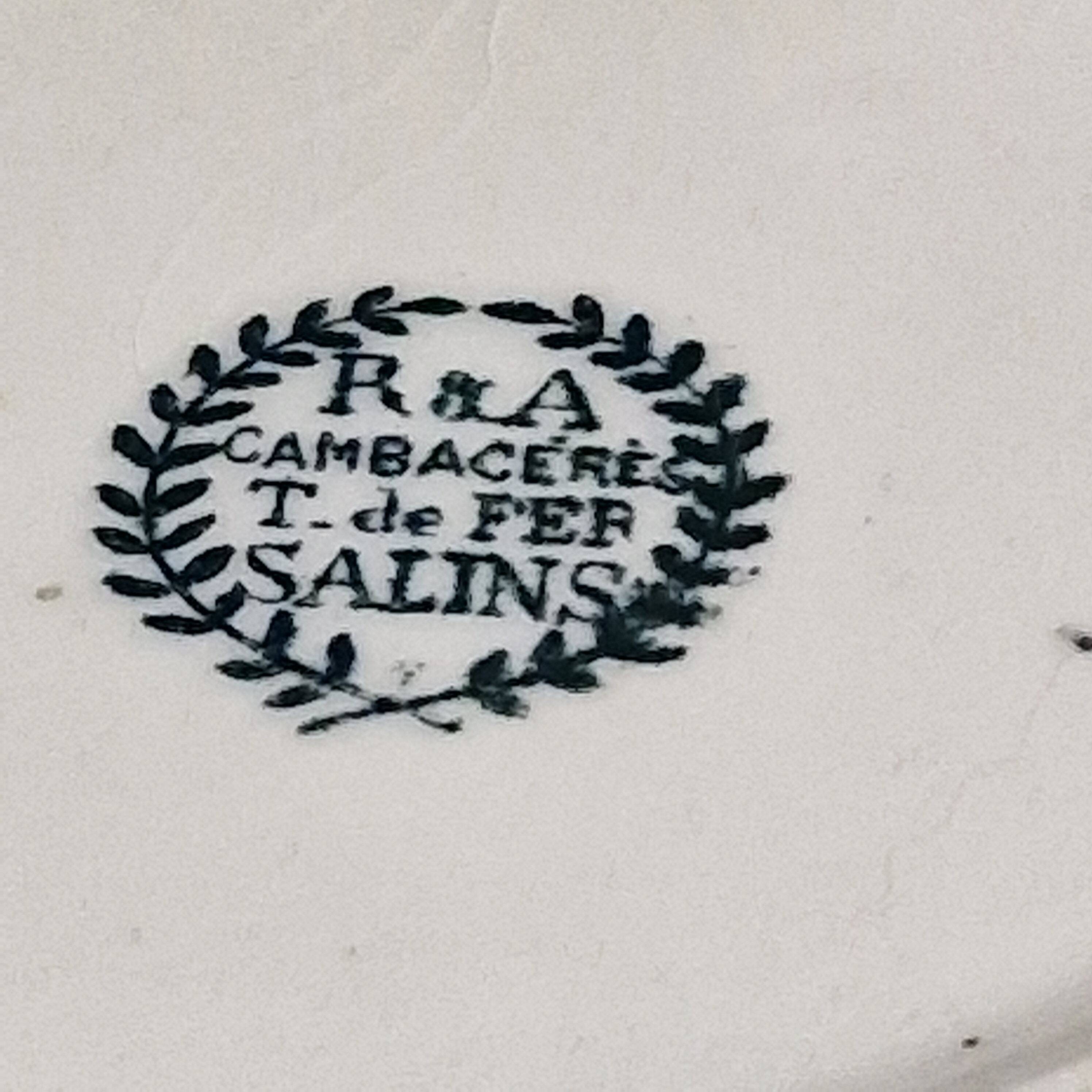 Petite soupière rare terre de fer ancienne salins rigal ameline motif cambaceres décor bleu abeilles