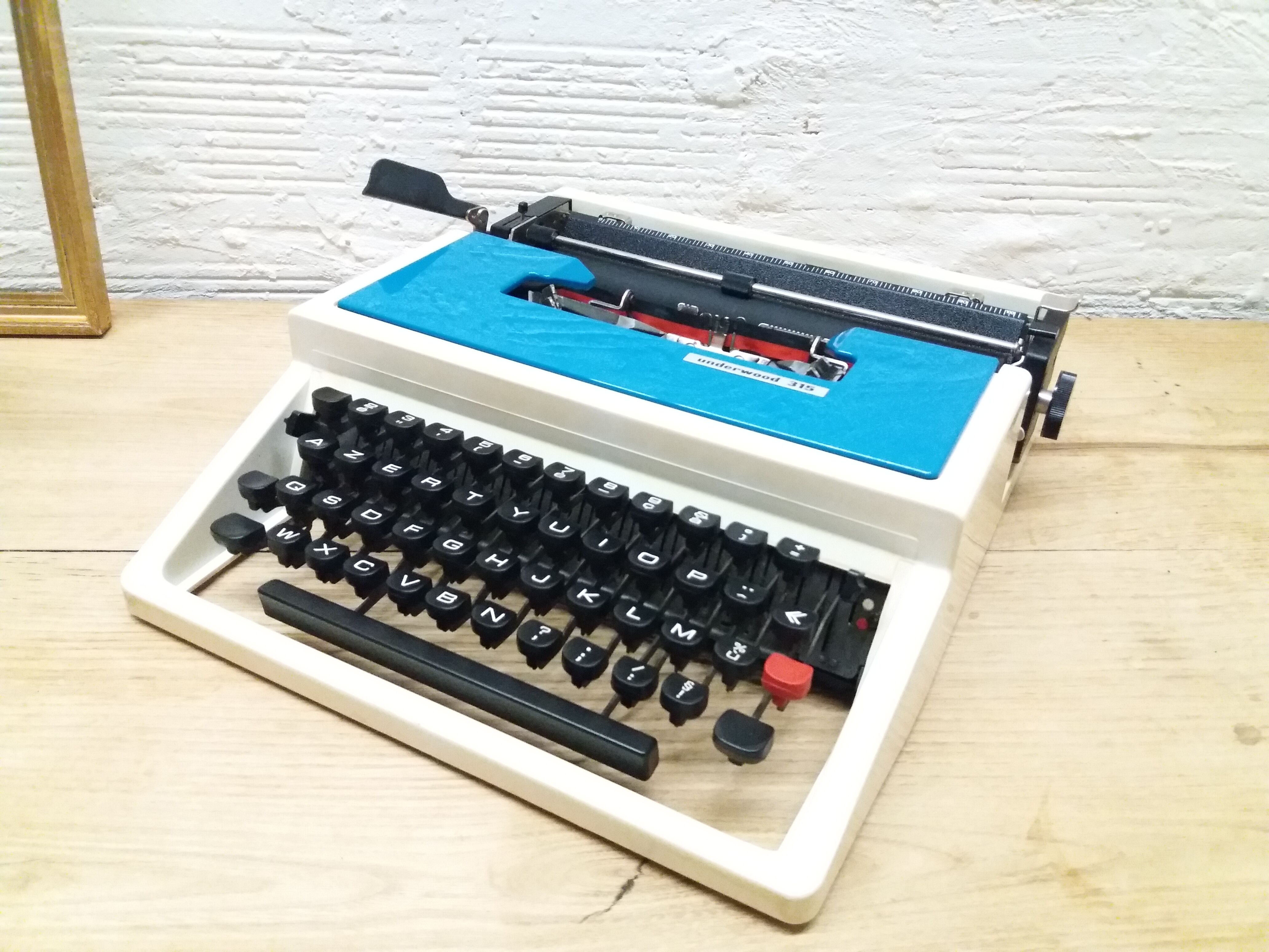 Underwood 315 typewriter