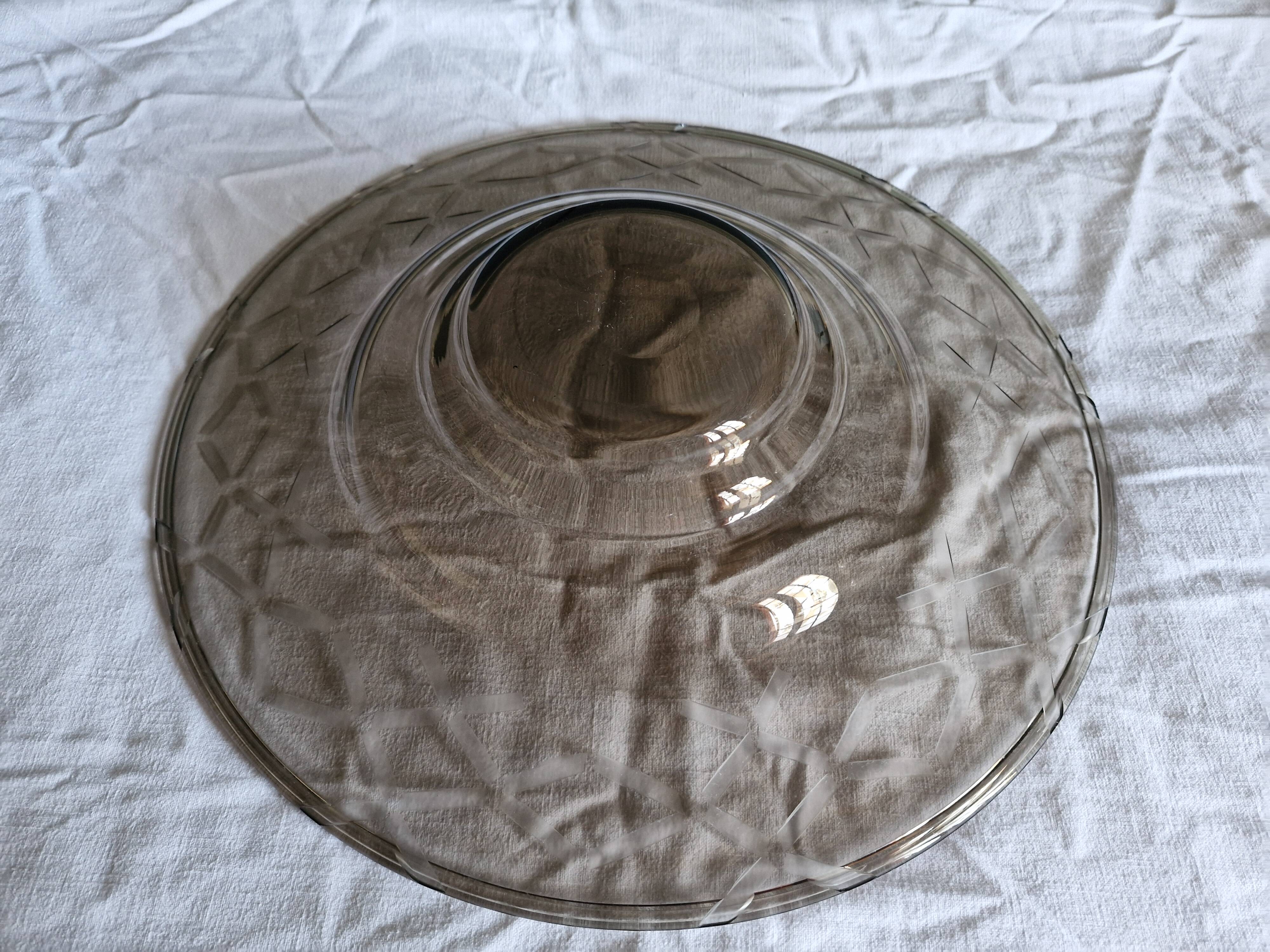 Large bowl/plate/centrepiece smoked glass art-deco