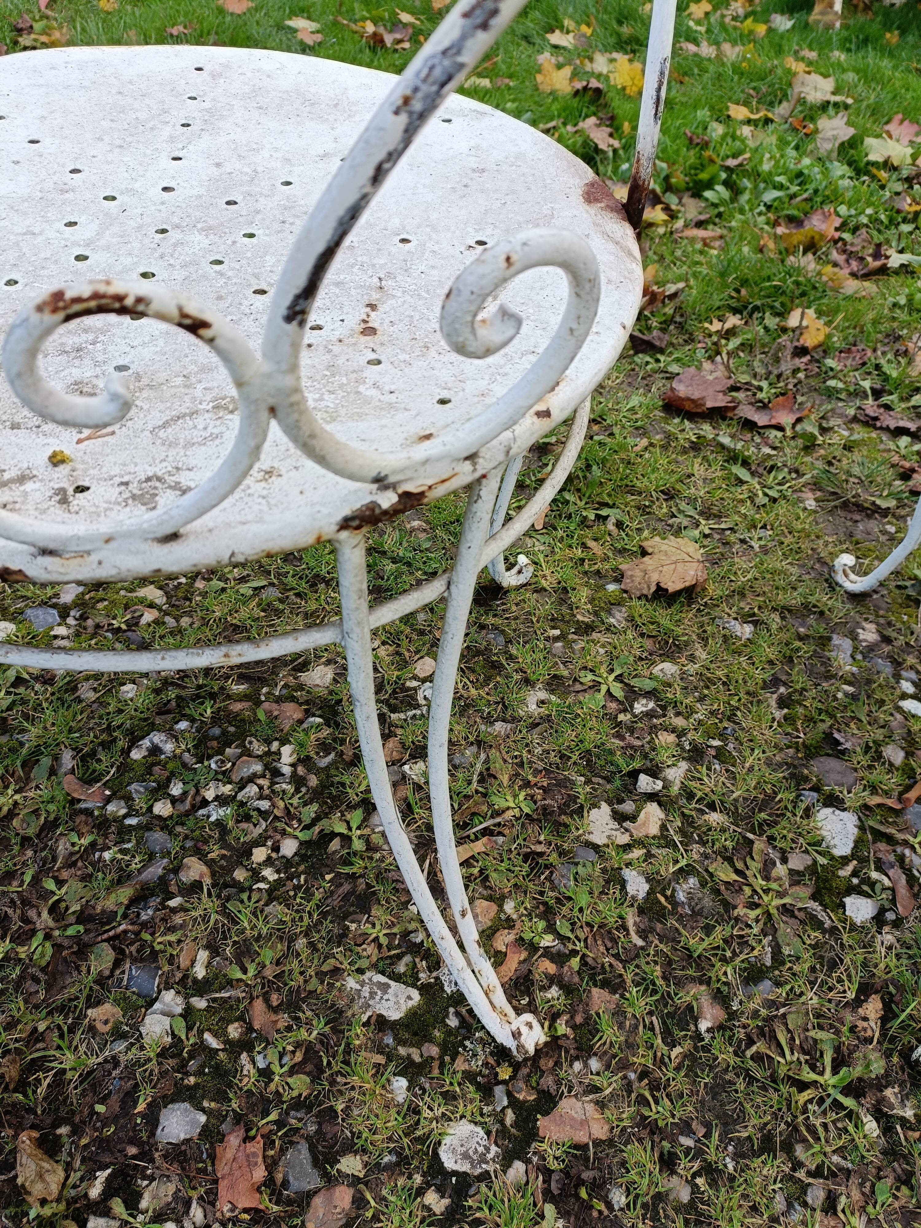 Paire de fauteuils de jardin anciens fer plein métal