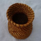 Cache pot ancien en fibres végétales tressées