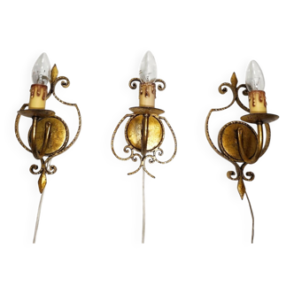 Apliques de hierro forjado y pan de oro. España, 1960s.