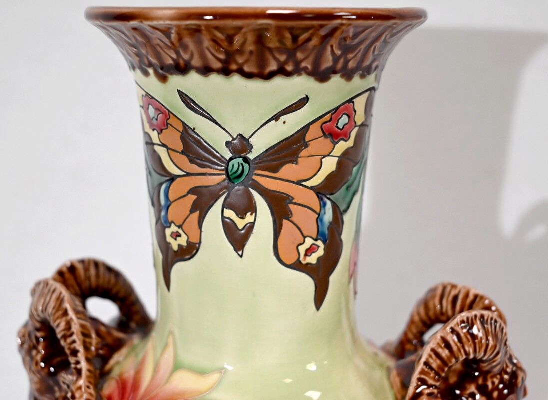 Ceramic vase – 1930