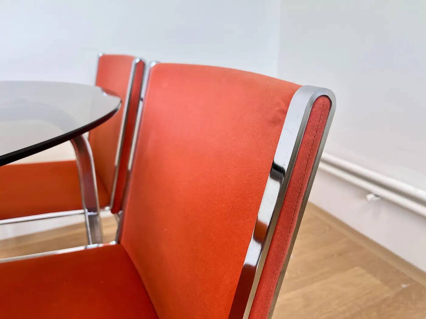 Set of mid-century design chrome dining chairs and table, 1970s