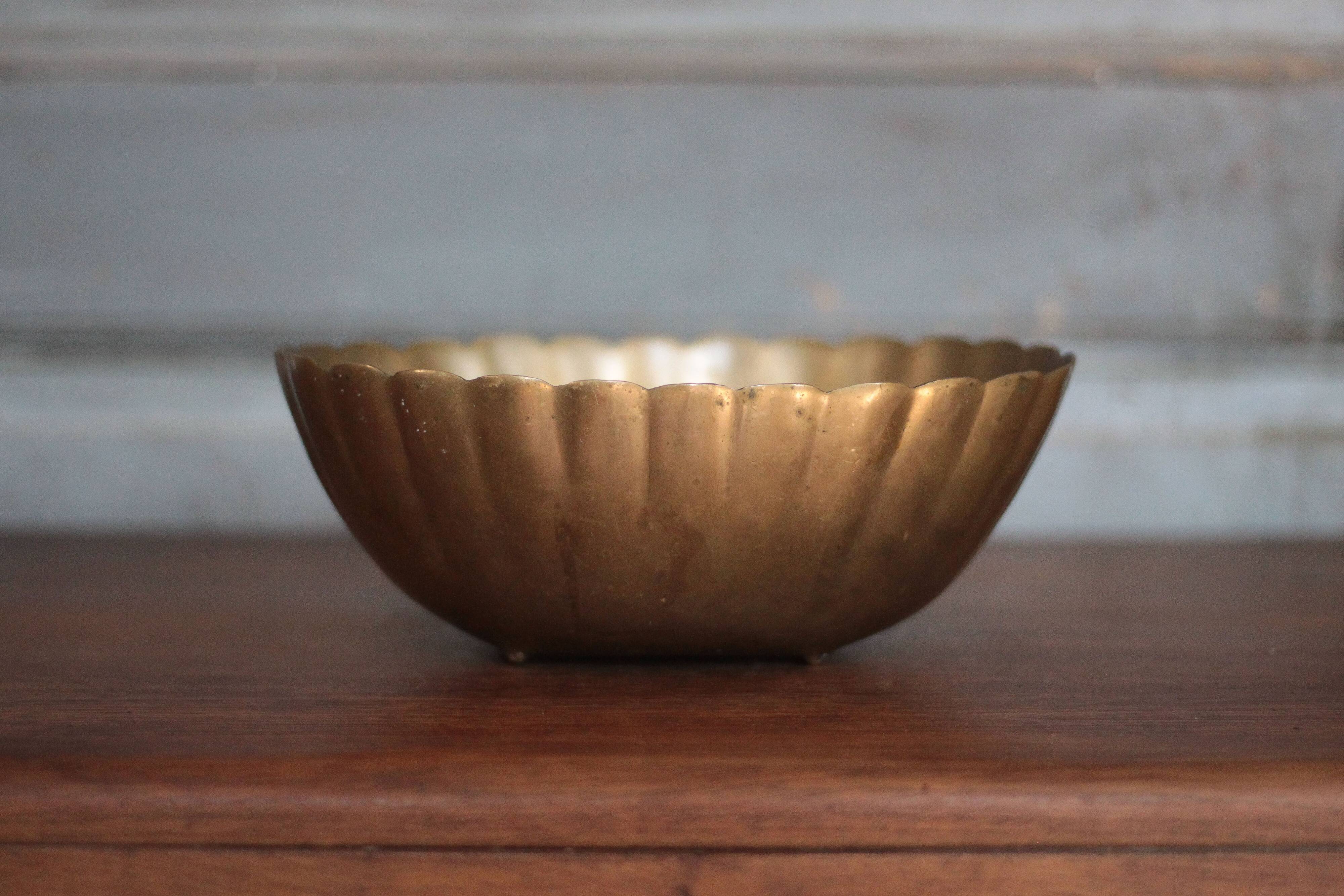 Vintage brass bowl, brass planter, flower pot, planter, decoration