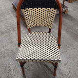 White/black bistro chair
