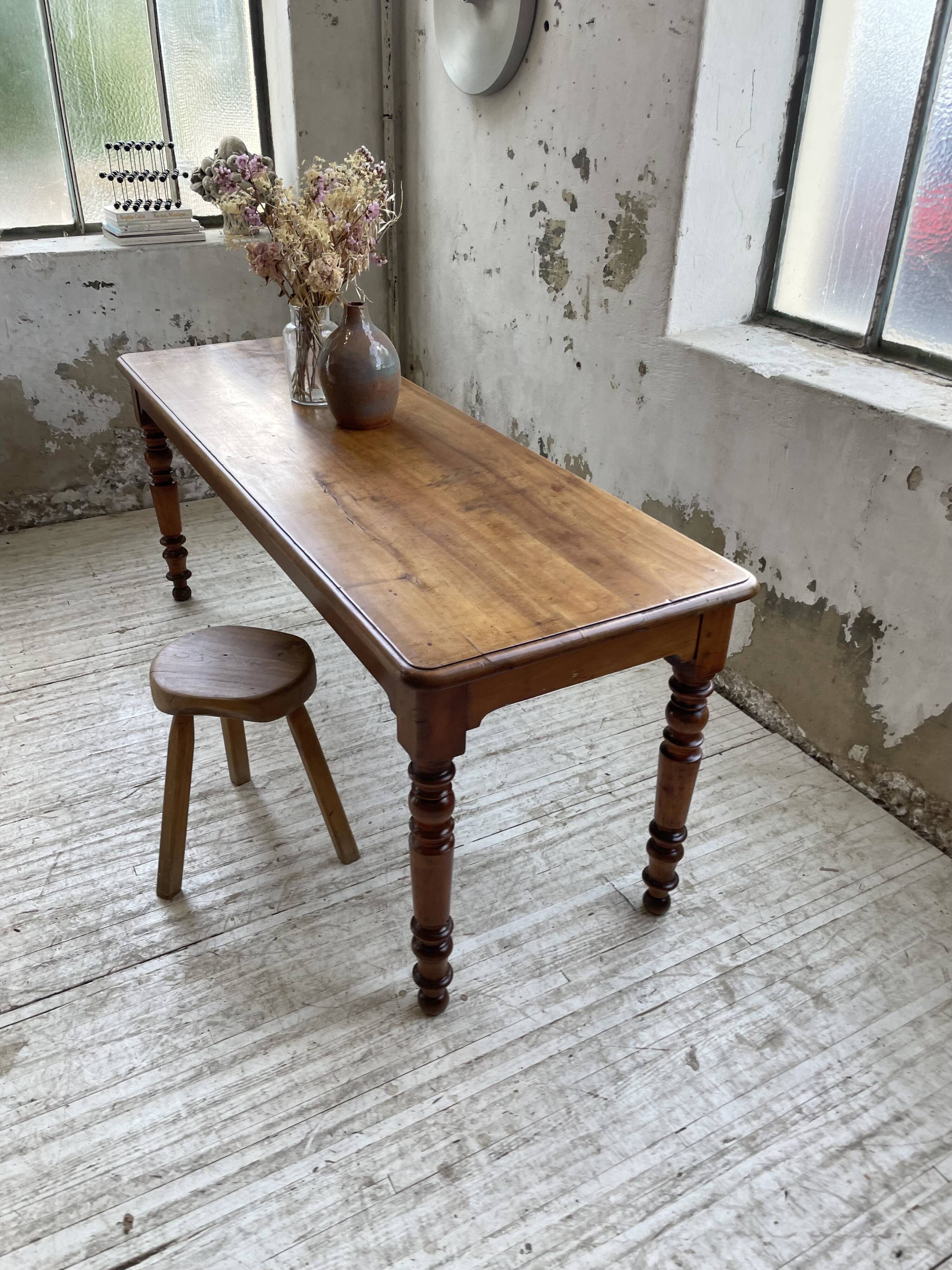 Walnut farm table 185 cm