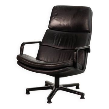 Fauteuil pivotant Artifort Dutch Design en cuir noir, série F, années 1960